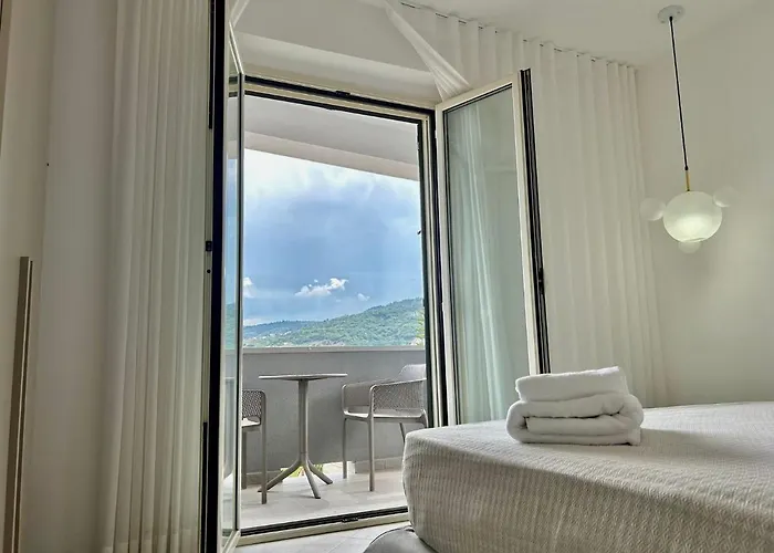 Belle Vie Luxury House